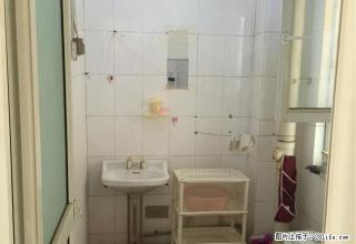 广场附近绿景花园六楼单身公寓年租7500 - 阿克苏28生活网 aks.28life.com