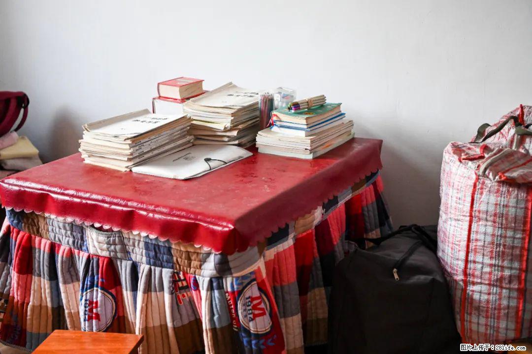 全网追的“扁担女孩”，找了一份暑假工，时薪12元 - 阿克苏生活资讯 - 阿克苏28生活网 aks.28life.com